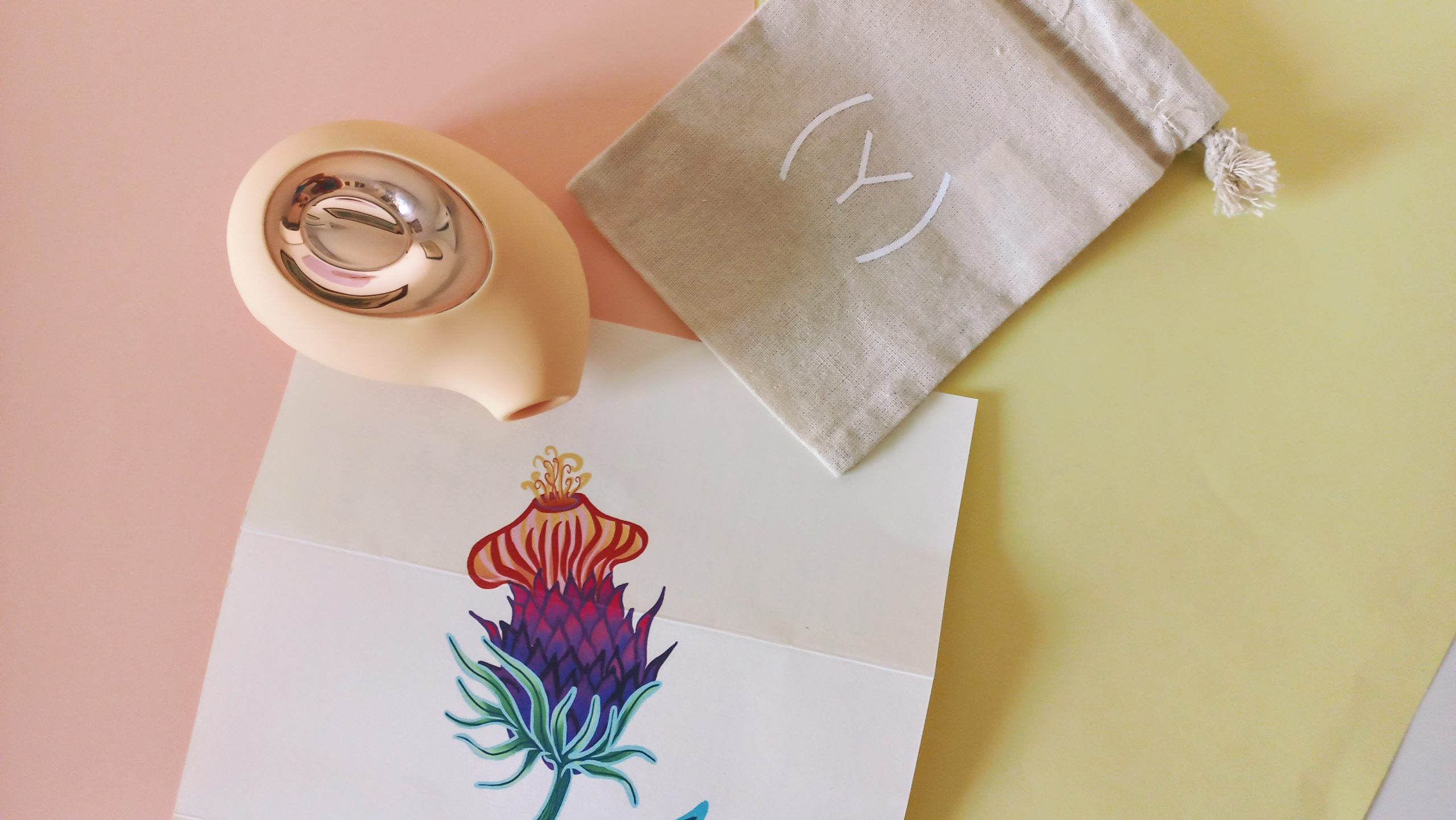 Ynes il succhia-clitoride di Yspot - Recensione di Valiziosa